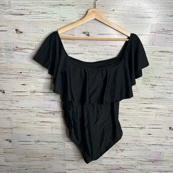 Pink blush maternity swim black size large ruffle - Picture 10 of 10